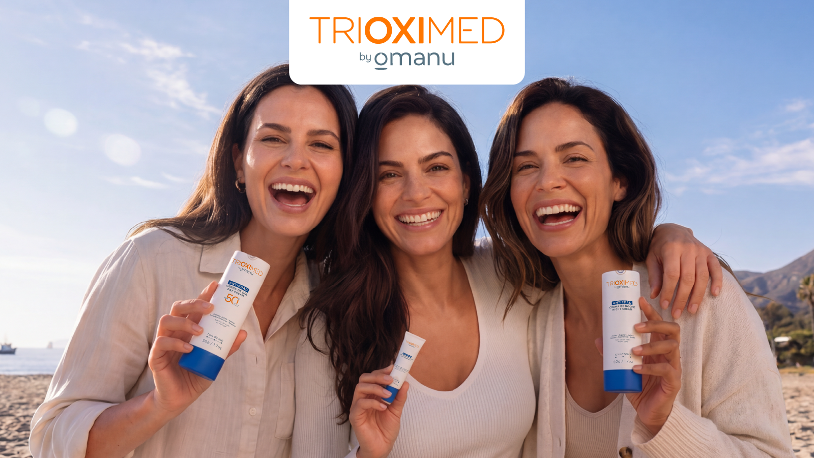 Mujeres sosteniendo la Crema Antiedad de Día y la Crema Antiedad de Noche de Trioximed durante el verano para el cuidado diario de la piel.